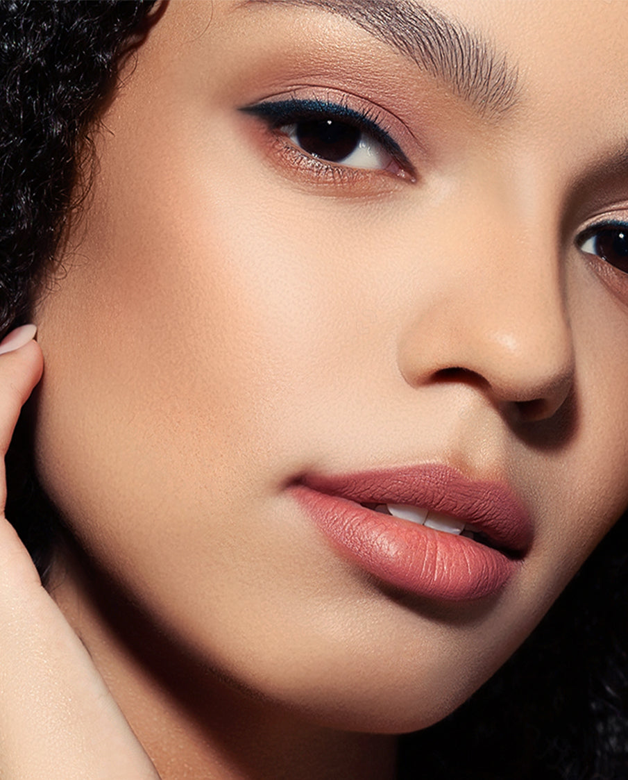 Lasting Waterproof Face Powder